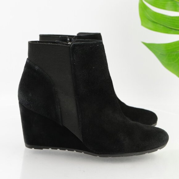 Clarks Womens Rosepoint Bell Boot Size 9.5 Black Suede Chelsea Bootie Wedge Heel - Picture 7 of 11